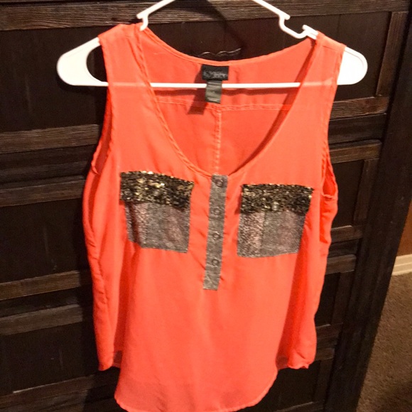 Daytrip Tops - Sheer tank top size small